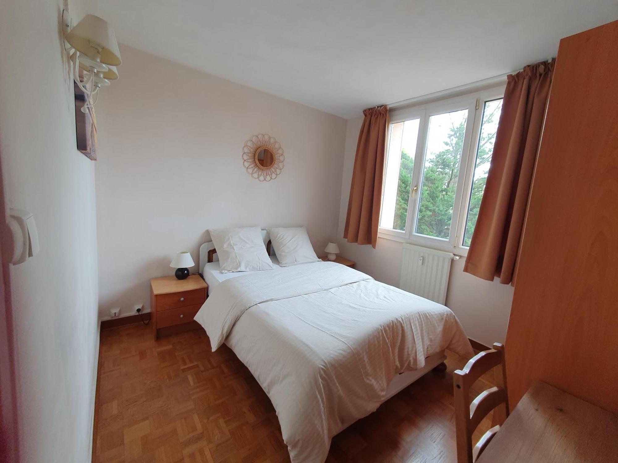 Medipole T2 Avec Un Garage Gratuit Sur Place, 16Min A Centre Ville Lyon En Metro A Villeurbanne Ngoại thất bức ảnh